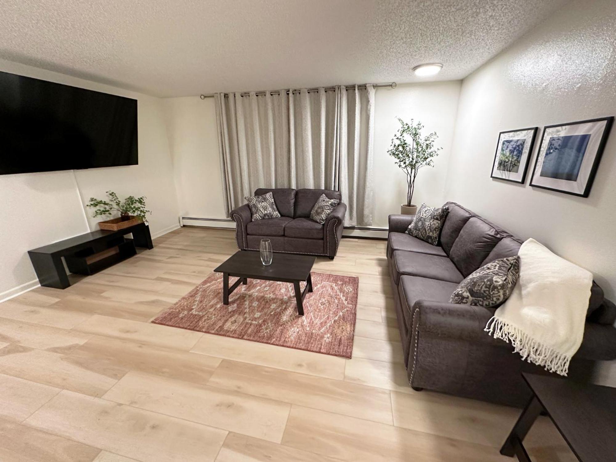 Stay Anchorage! Furnished Two Bedroom Apartments With High Speed Wifi 外观 照片