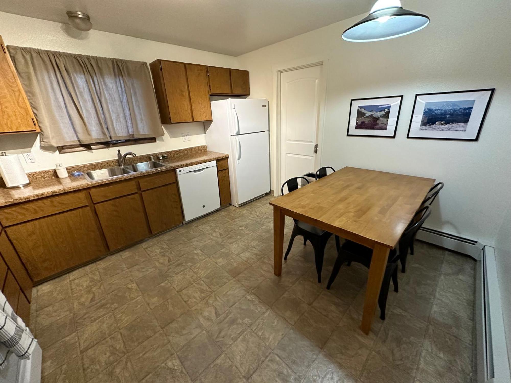 Stay Anchorage! Furnished Two Bedroom Apartments With High Speed Wifi 客房 照片