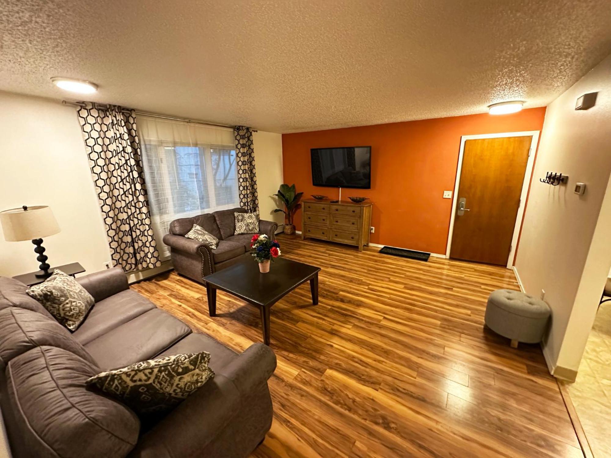 Stay Anchorage! Furnished Two Bedroom Apartments With High Speed Wifi 客房 照片